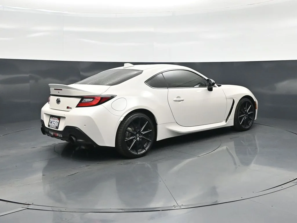 Used 2024 White Toyota Premium image 23