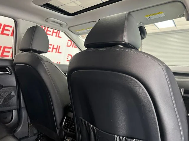Used 2021 White Kia SX image 11