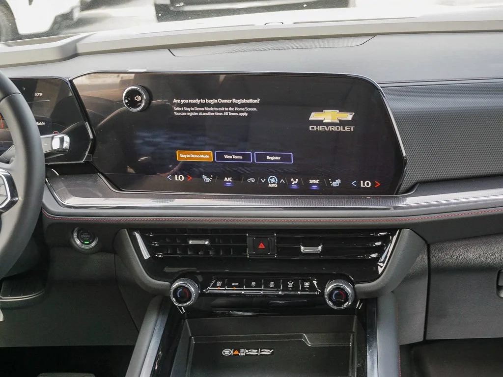 2026 Chevrolet Suburban RST - Photo 15