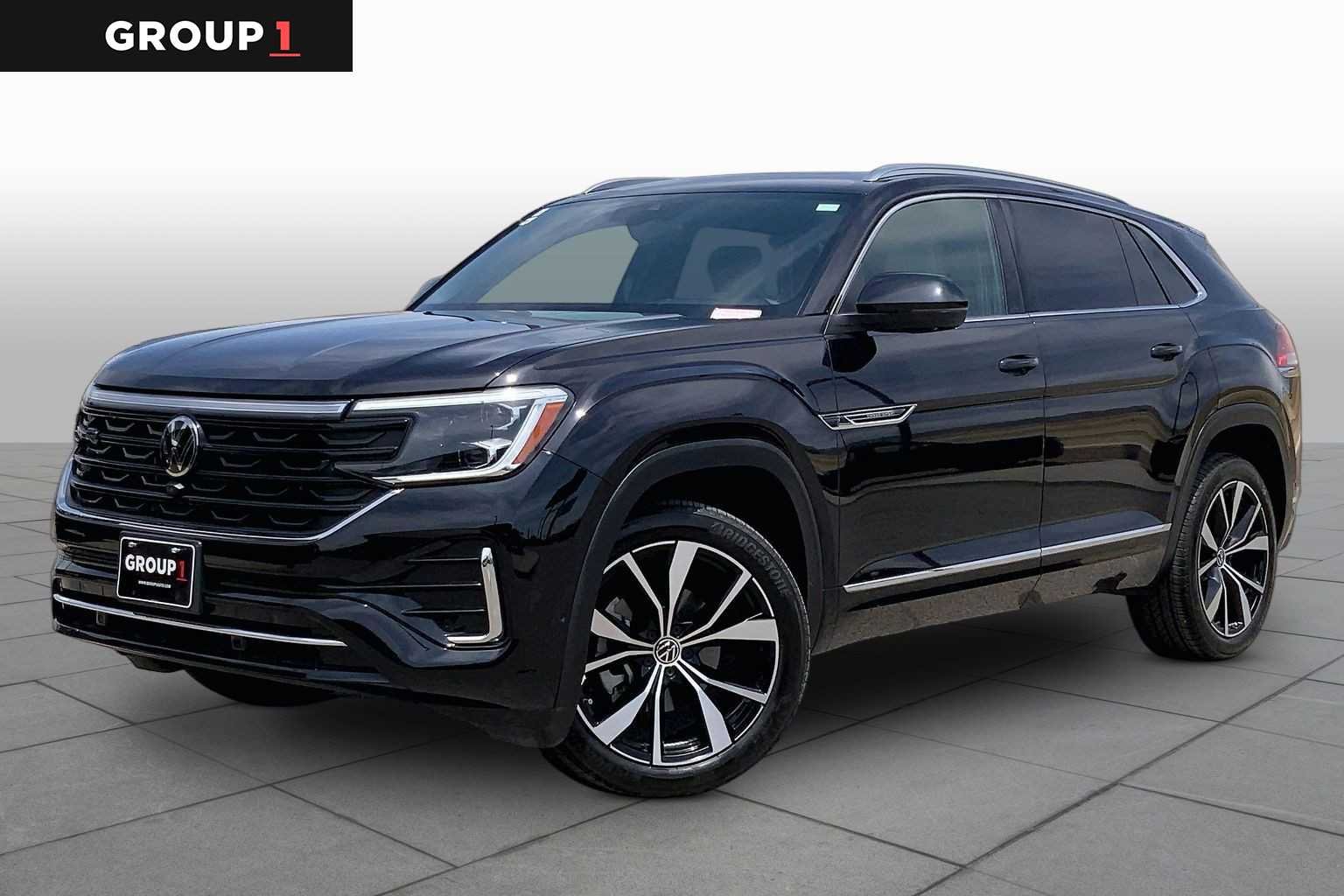 Pre-Owned 2025 Volkswagen Atlas Cross Sport 2.0T SEL Premium R-Line AWD Sport Utility