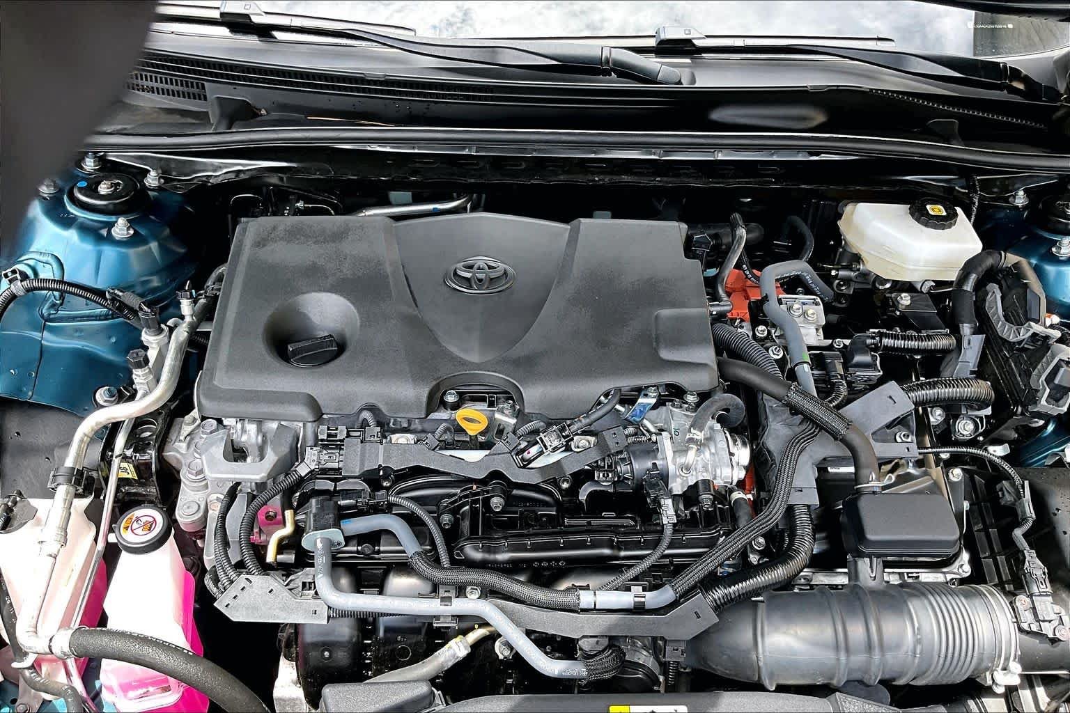 Used 2025 Ocean Gem Toyota SE image 32