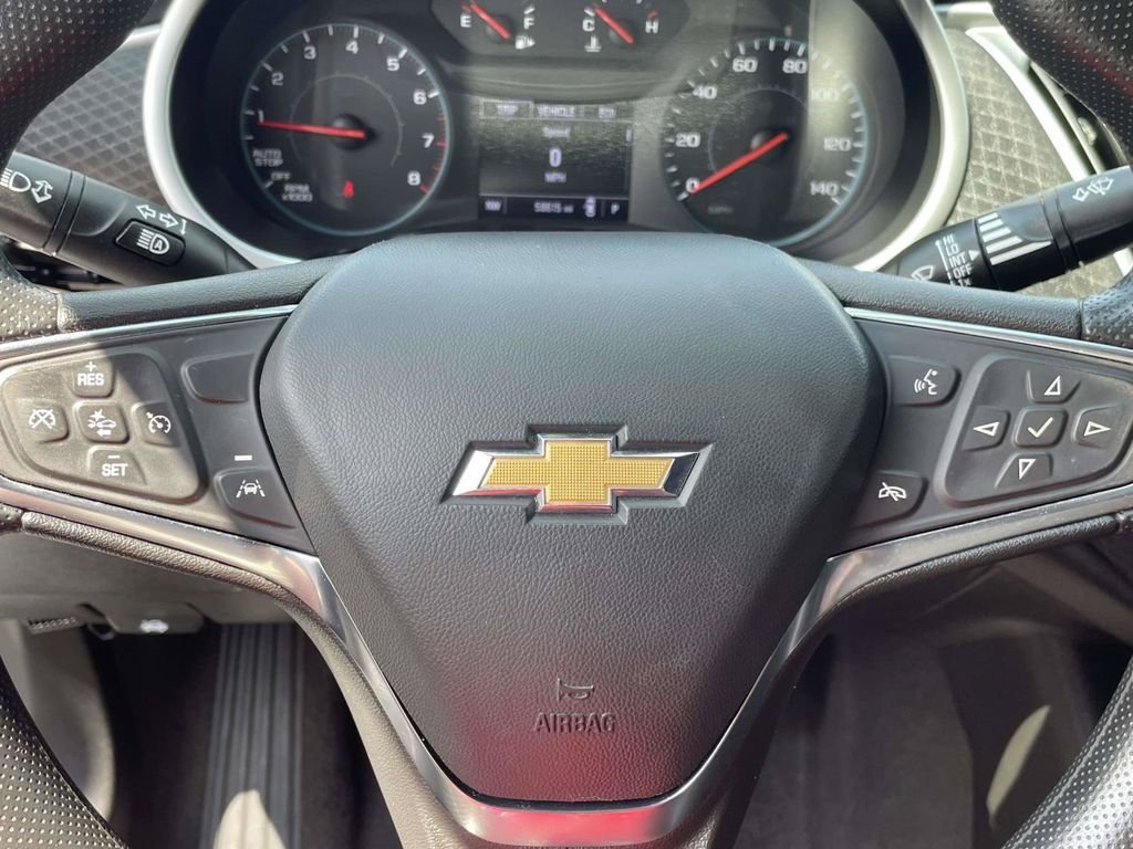 Used 2024 White Chevrolet LT image 25