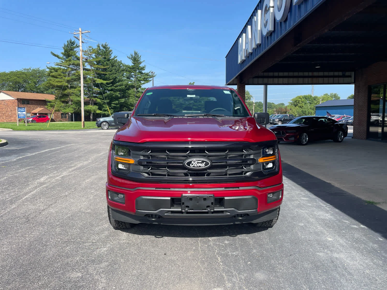 New 2026 Ruby Red Metallic Tinted Clearcoat Ford XLT image 2