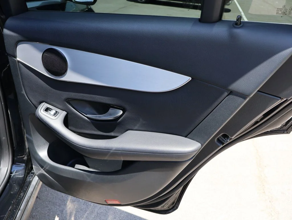 Used 2019 Black Mercedes-Benz GLC 300 image 14
