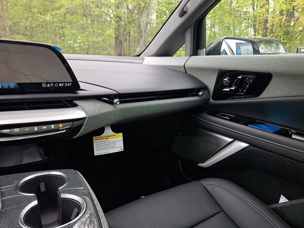 2026 Cadillac OPTIQ Premium Sport - Photo 21