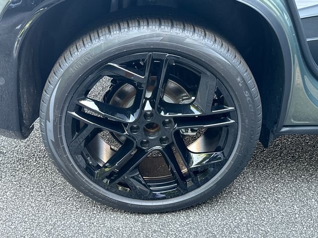New 2026 Green Volkswagen 2.0T SE R-Line Black image 17