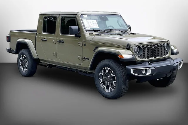 2026 Jeep Gladiator Sahara