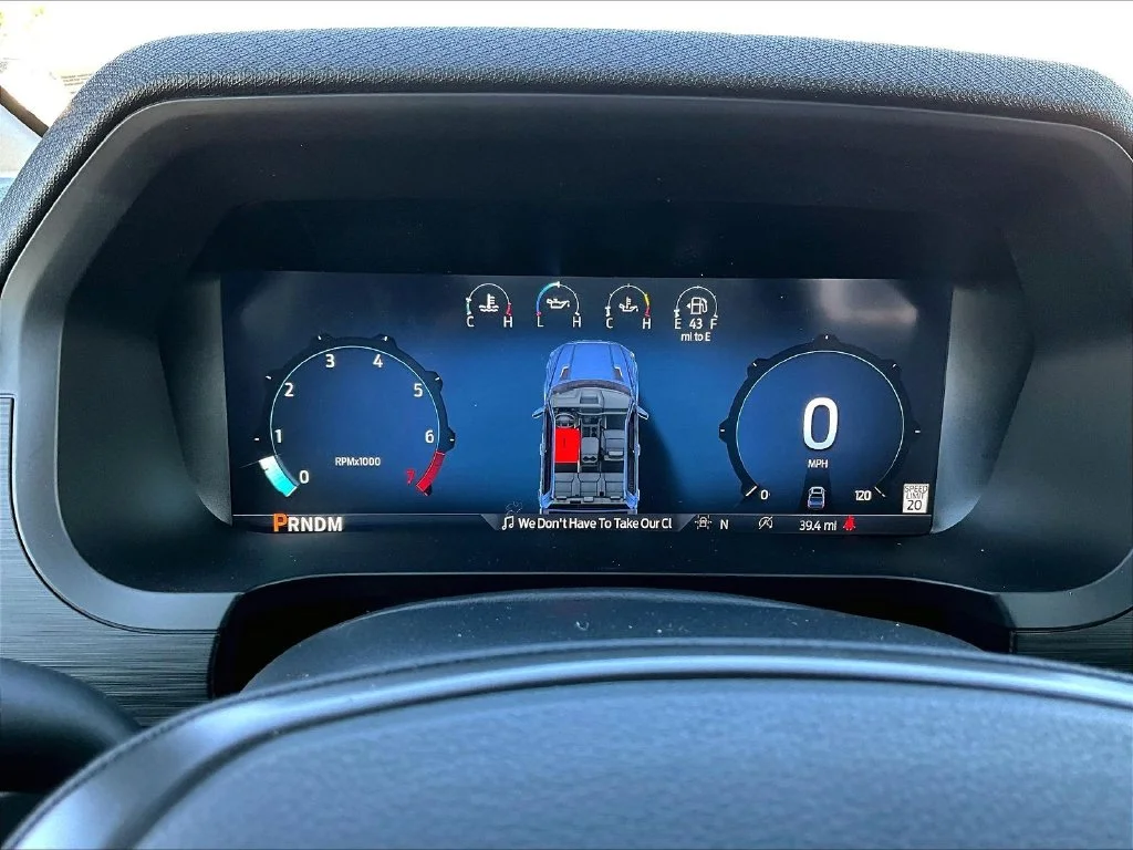 New 2026 Oxford White Ford Tremor® image 22