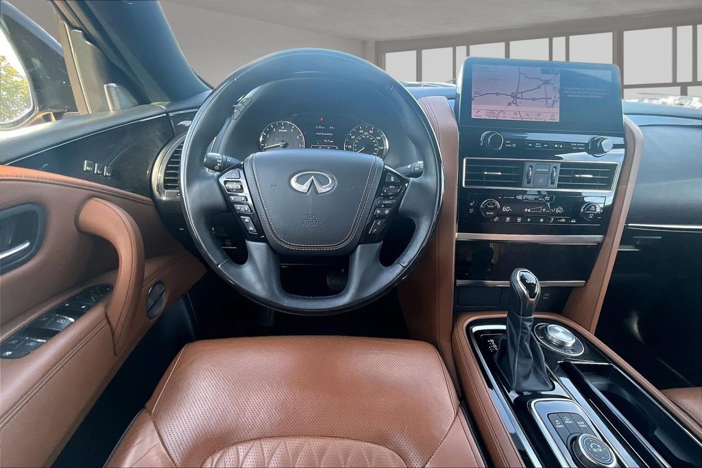 Used 2024 Beige INFINITI Sensory image 5