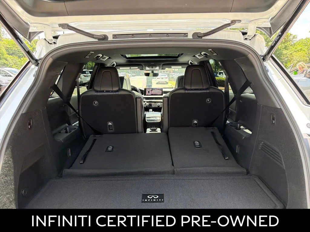 Certified Used 2026 Radiant White INFINITI SPORT image 34
