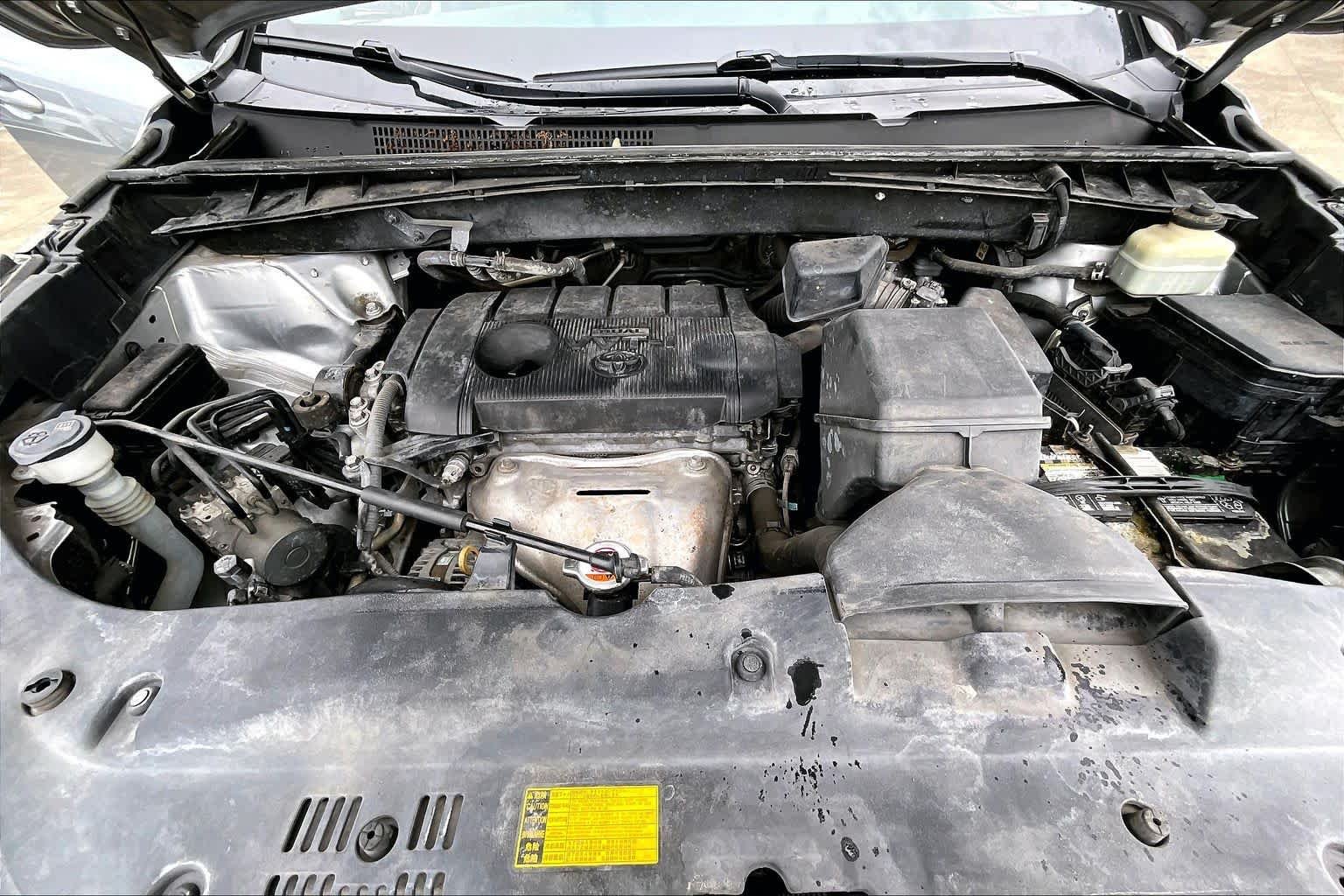 Used 2016 Silver Sky Metallic Toyota LE image 29