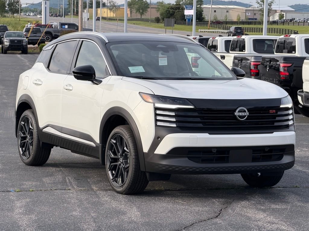 New 2026 Aspen White TriCoat / Super Black Two-tone Nissan SR image 2