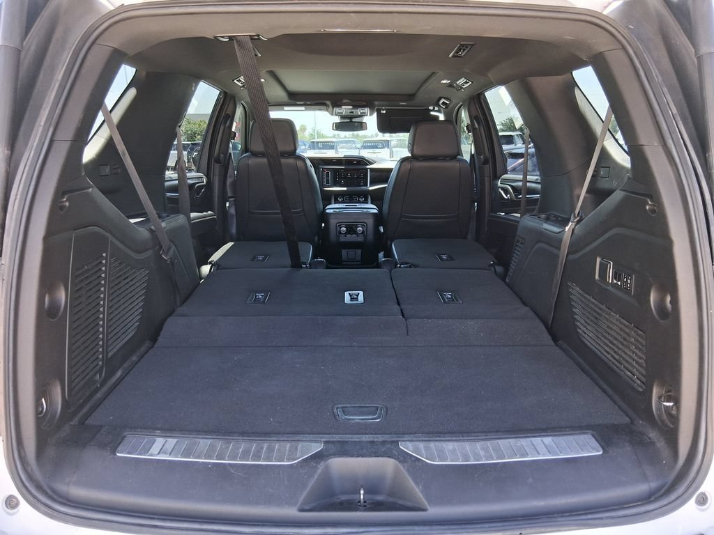 Used 2023 Summit White GMC Denali image 6