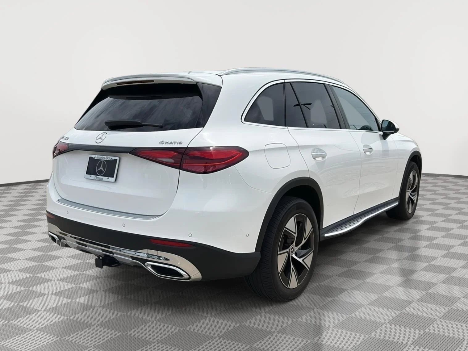 Certified Used 2024 Polar White Mercedes-Benz GLC 300 image 6
