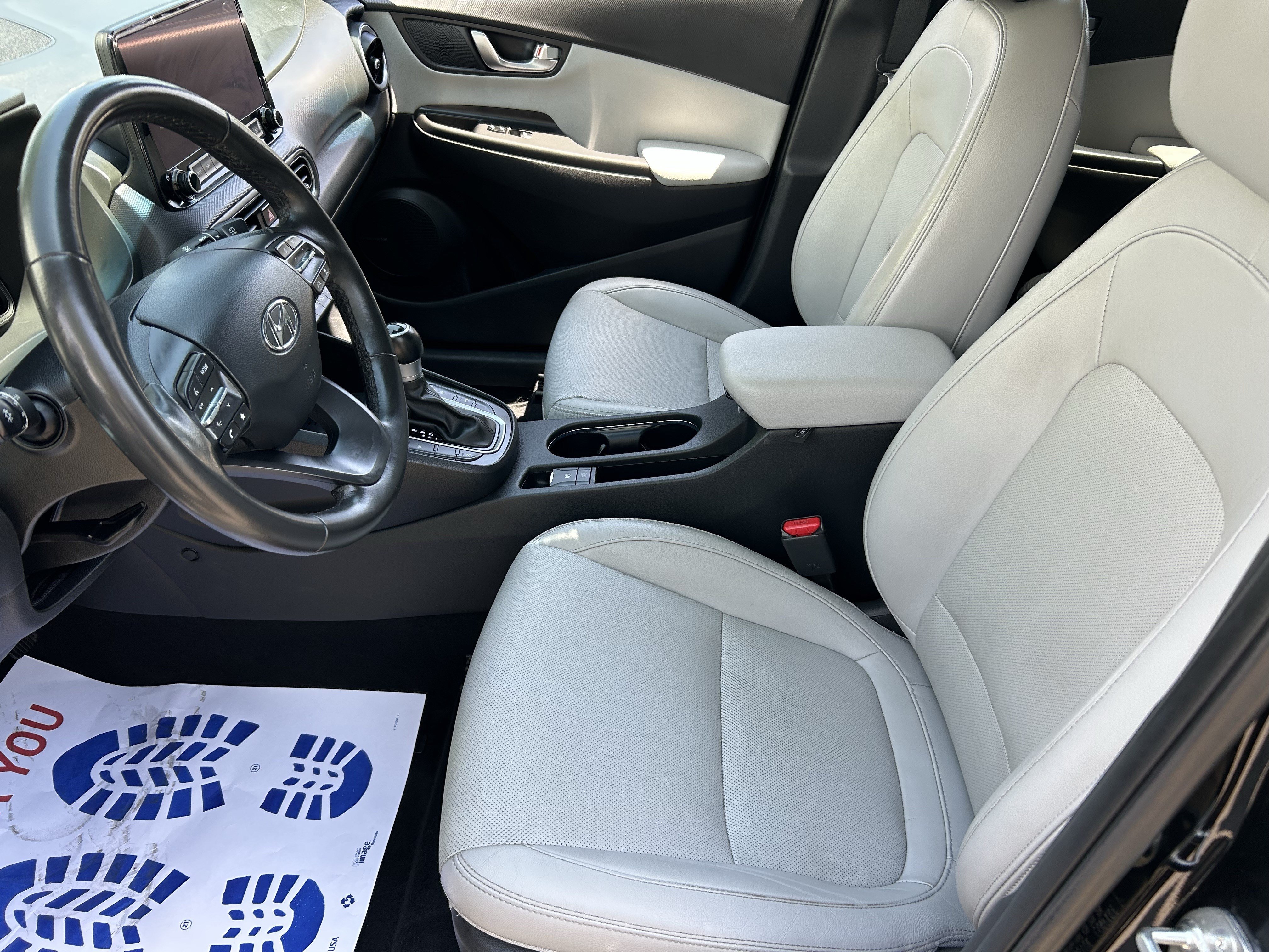 Used 2023 Abyss Black Pearl Hyundai Limited image 15