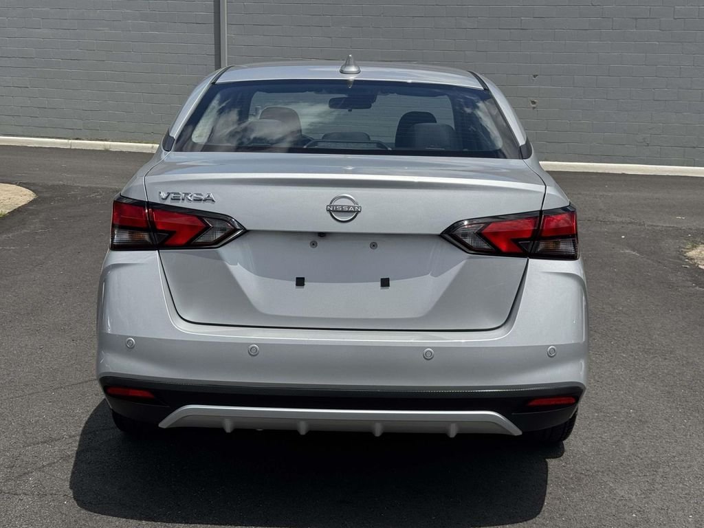Used 2025 Silver Nissan 1.6 SV image 22