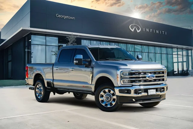 Pre-Owned 2023 Ford F-250SD Lariat