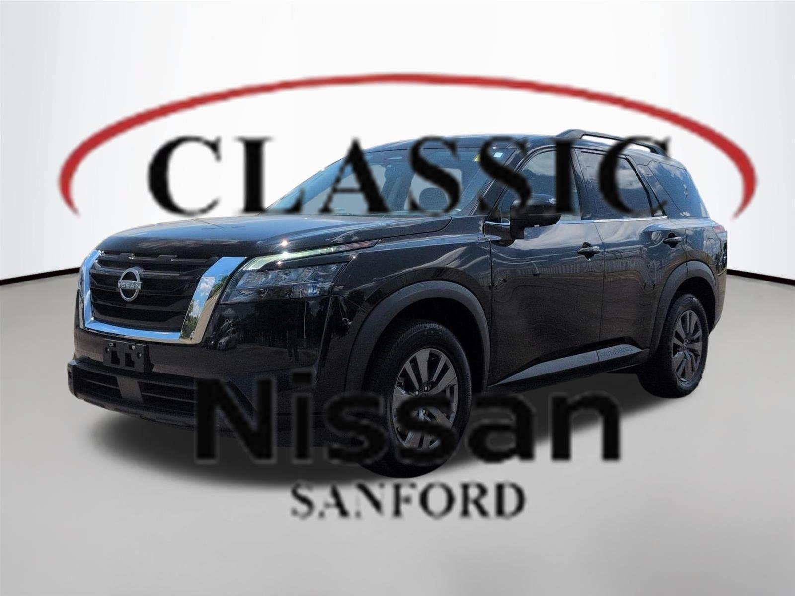 Used 2024  NISSAN SV image 1
