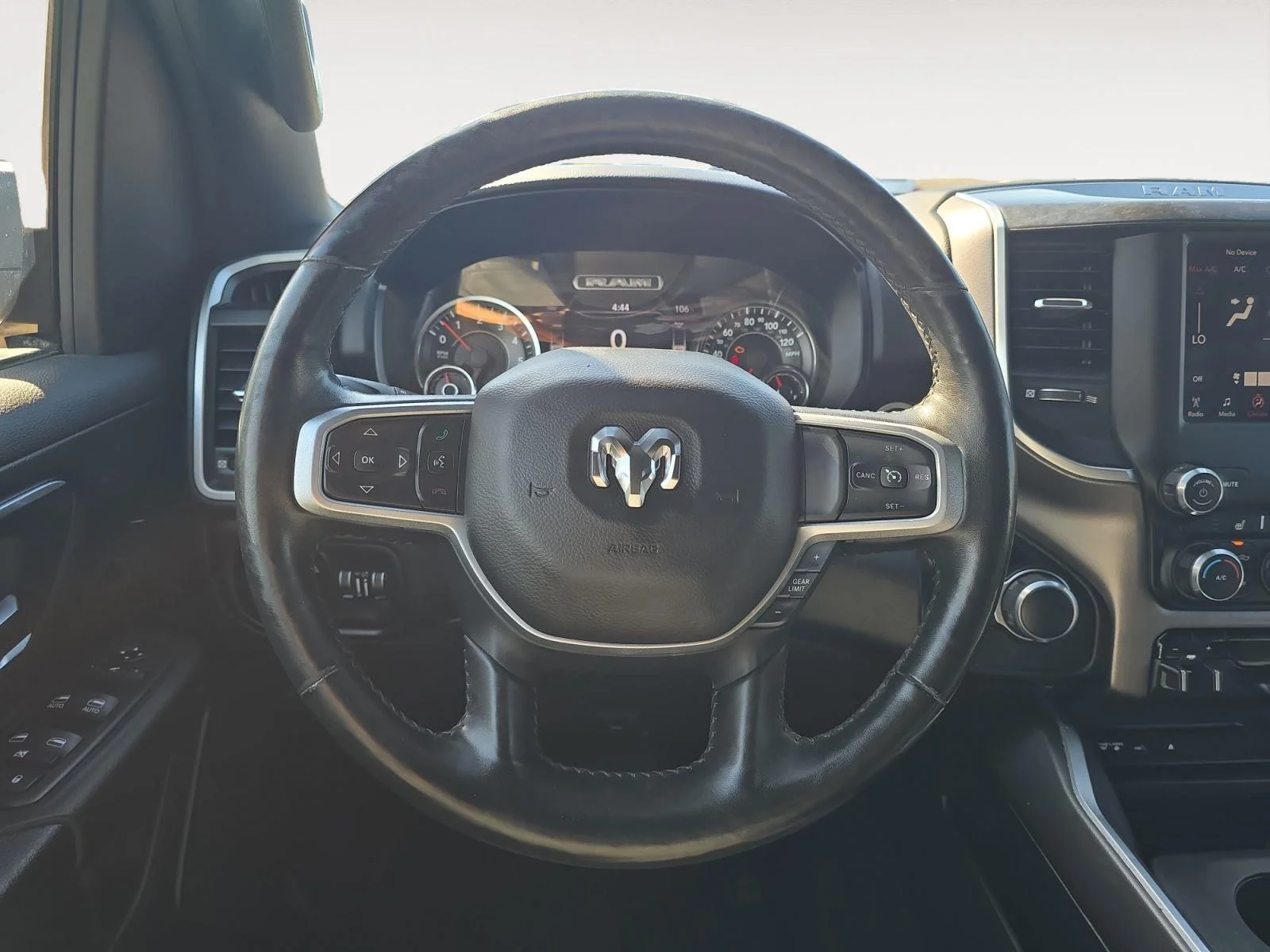 Used 2019 Granite Crystal Metallic Clearcoat Ram Big Horn/Lone Star image 11
