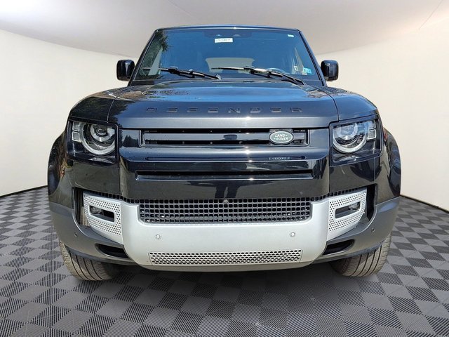 2025 Land Rover Defender S