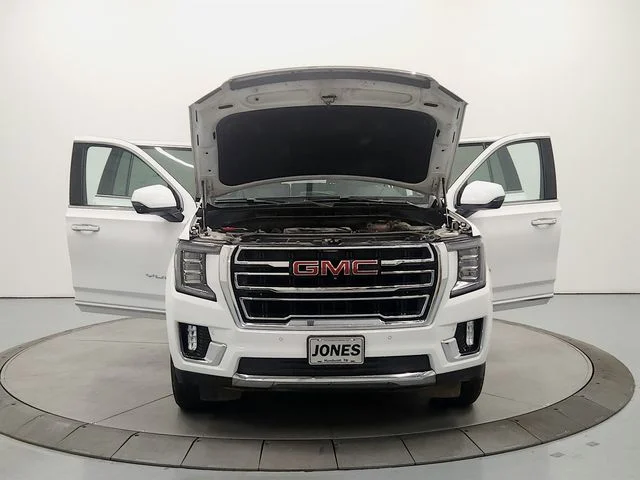 Used 2021 White GMC SLT image 11