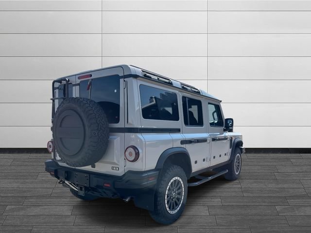 New 2025 Scottish White INEOS Fieldmaster Edition image 3