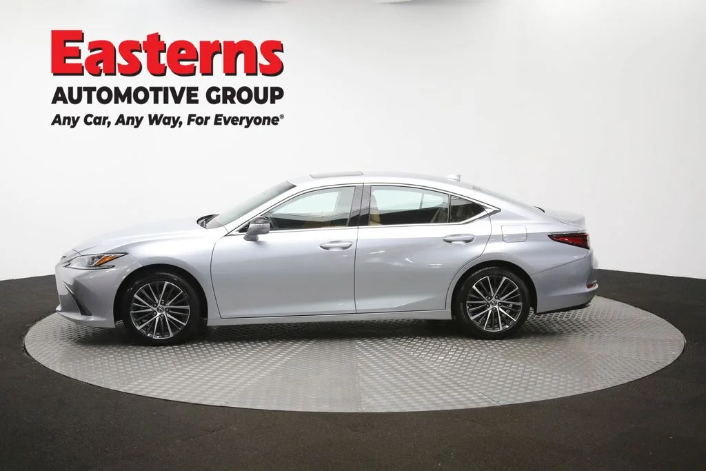 Used 2022 Silver Lexus 350 image 55