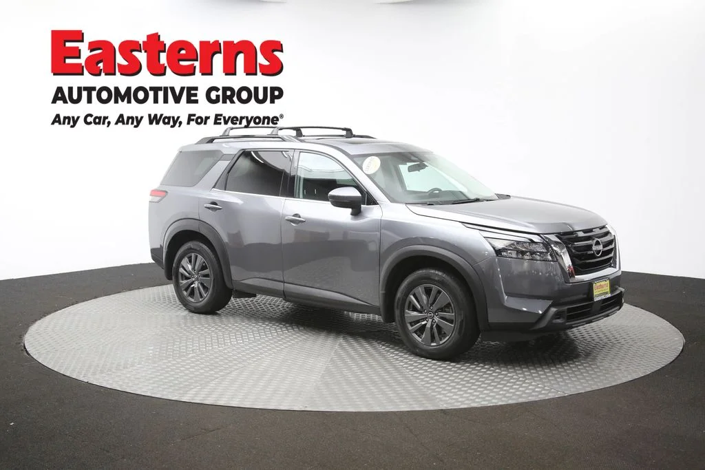 Used 2023 Gray Nissan SV image 52