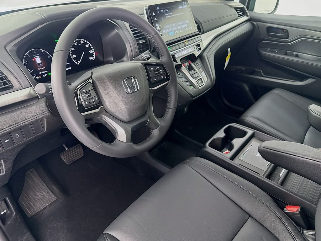 New 2026 Platinum White Pearl Honda EX-L image 14