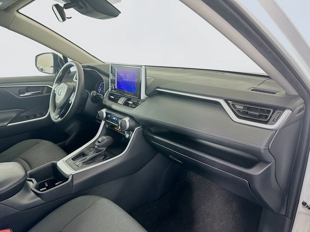 Used 2024 White Toyota XLE image 28