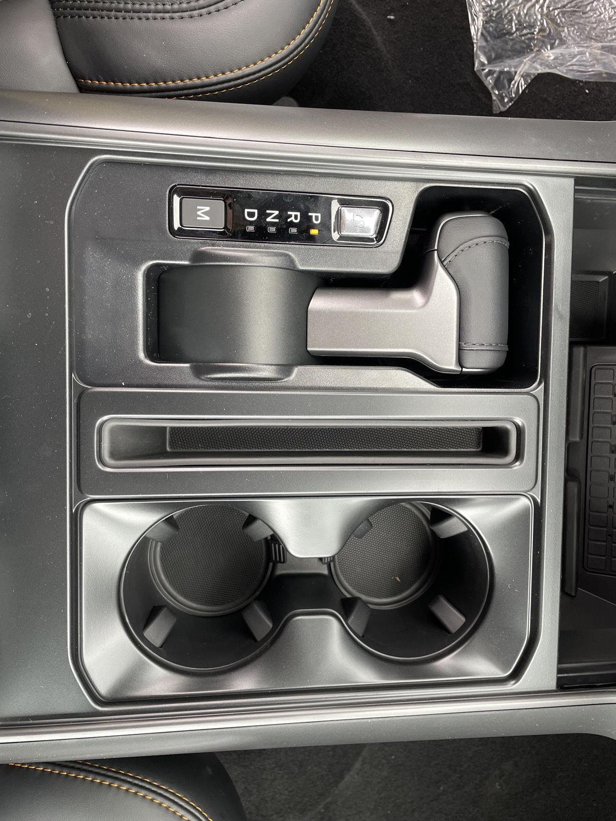 New 2026 Carbonized Gray Metallic Ford Tremor® image 22