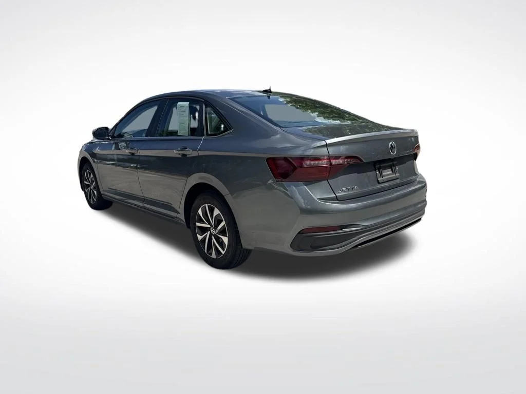 Used 2024 Gray Volkswagen 1.5T S image 6