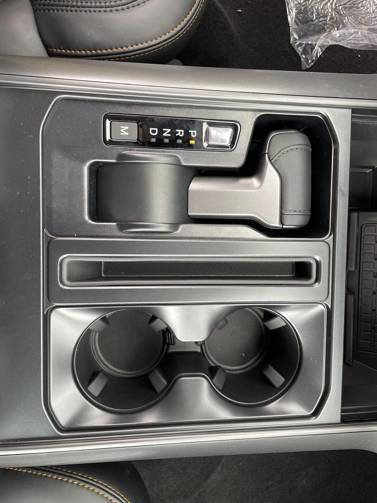 New 2026 Carbonized Gray Metallic Ford Tremor image 22