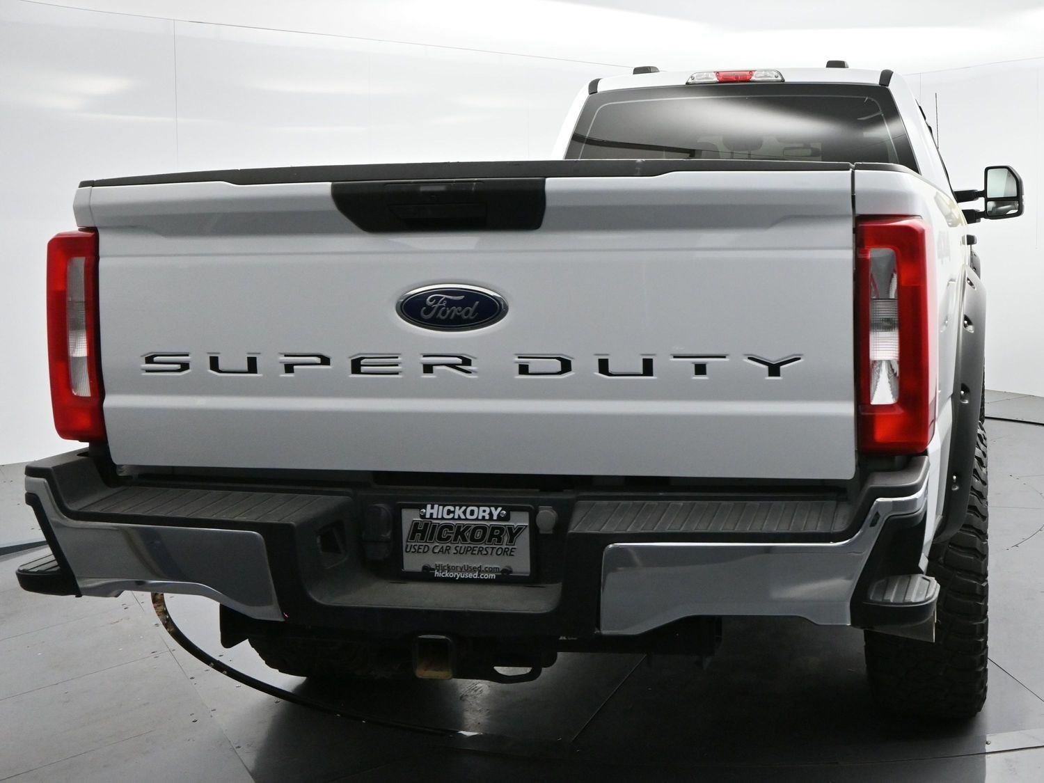 Used 2023 Oxford White Ford XL image 6
