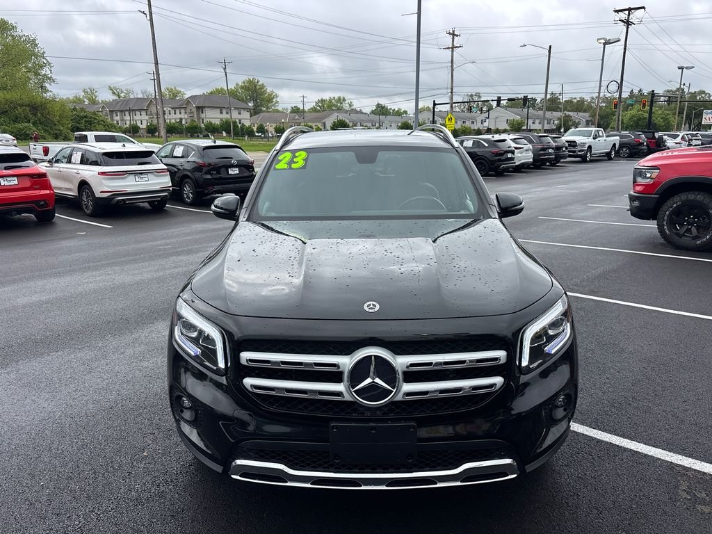 Used 2023 White Mercedes-Benz GLB 250 image 5