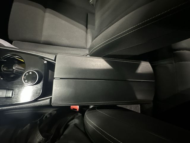 Used 2023 Gray Nissan S image 28