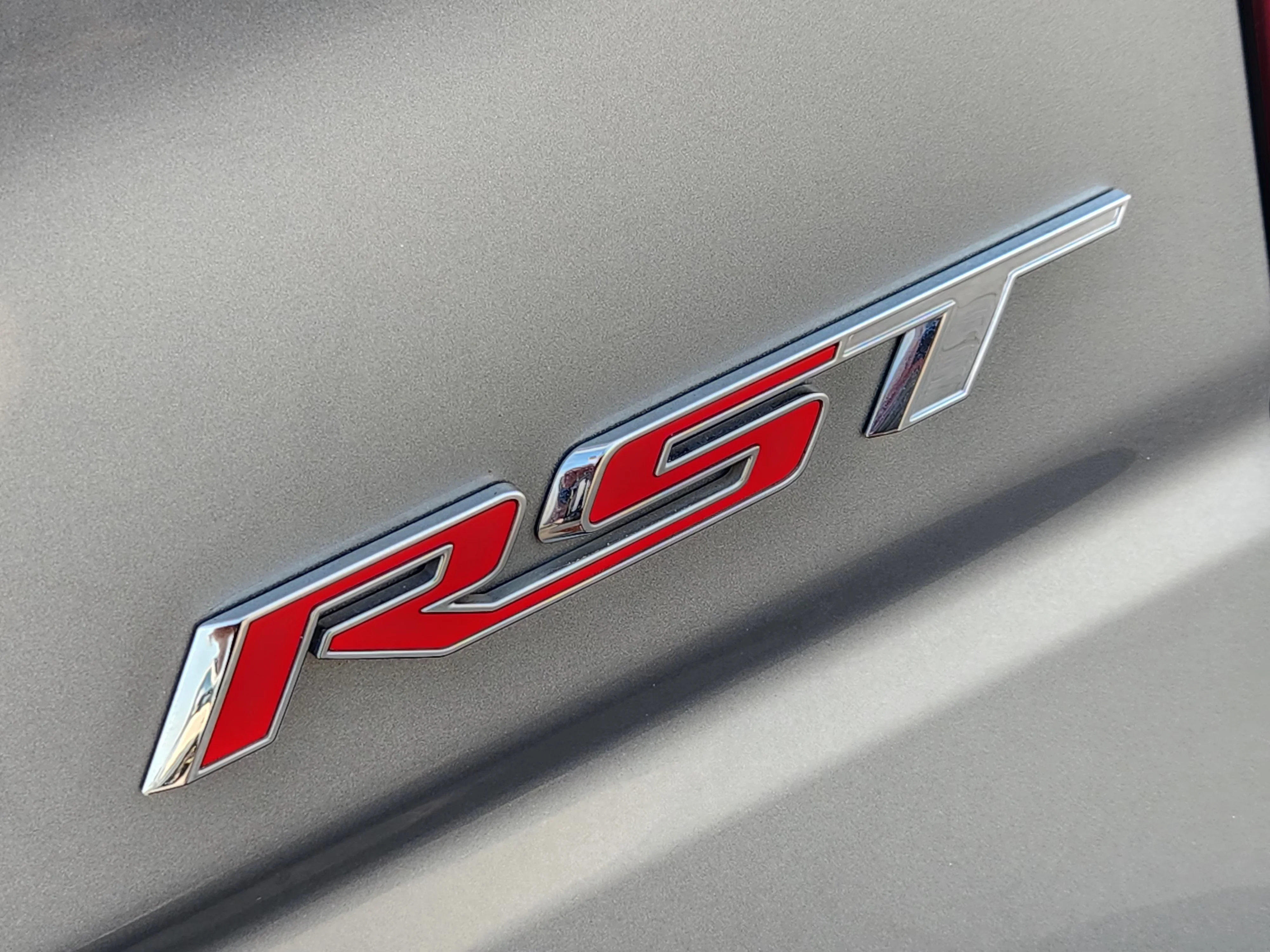 Used 2025 Sterling Gray Metallic Chevrolet RST image 13
