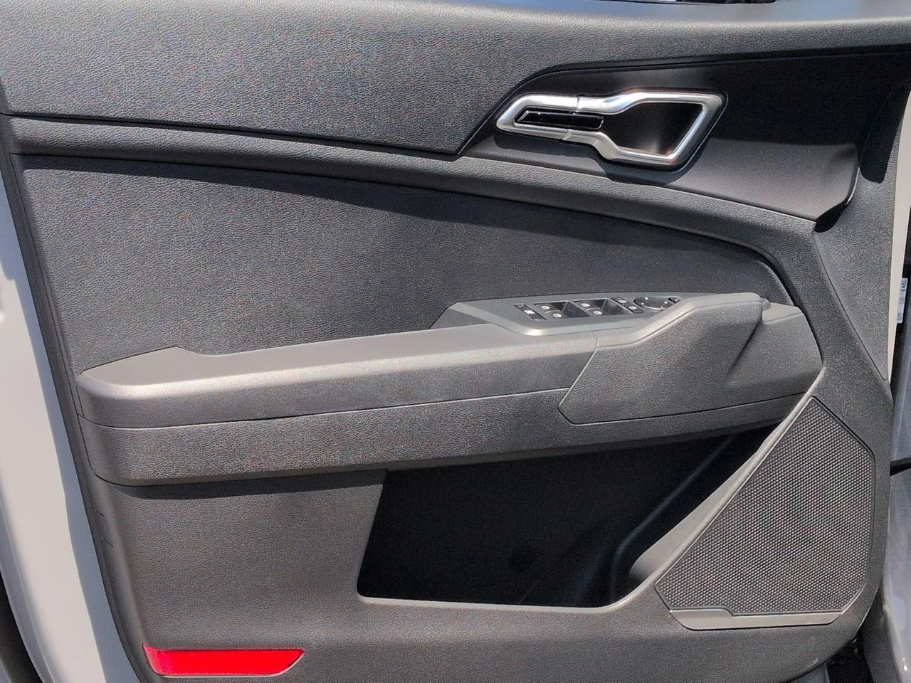 New 2026 Wolf Gray Kia S image 23