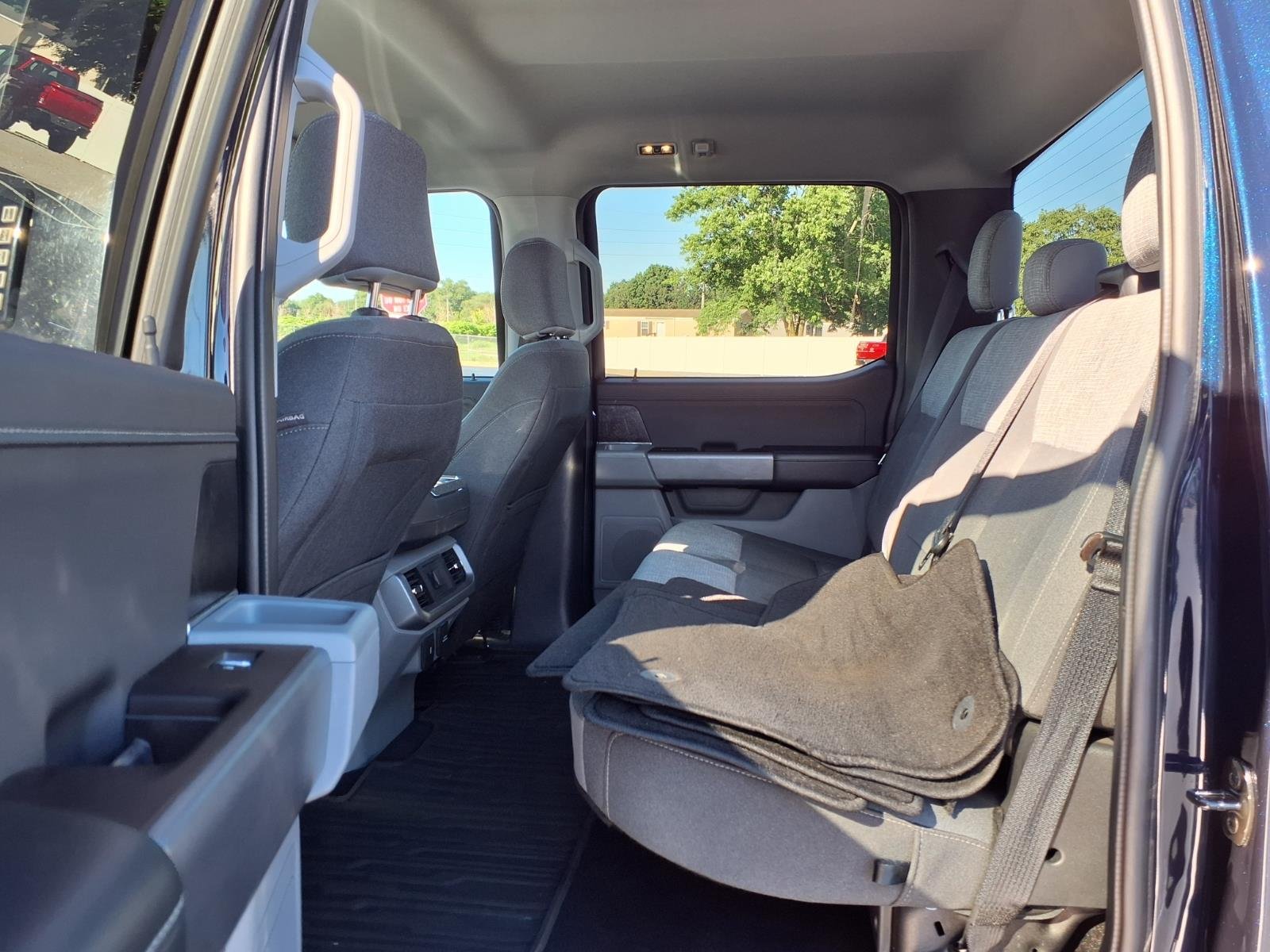 Used 2022 Blue Ford XLT image 22