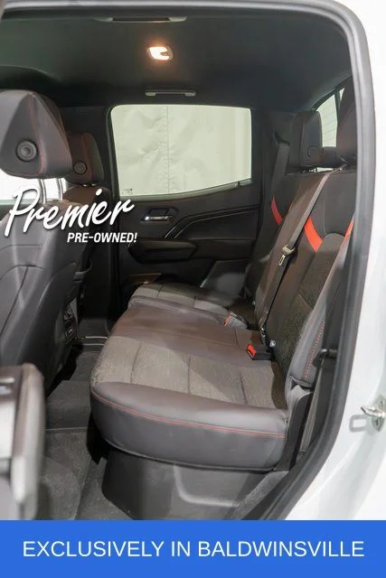 Used 2025 White Chevrolet Z71 image 9