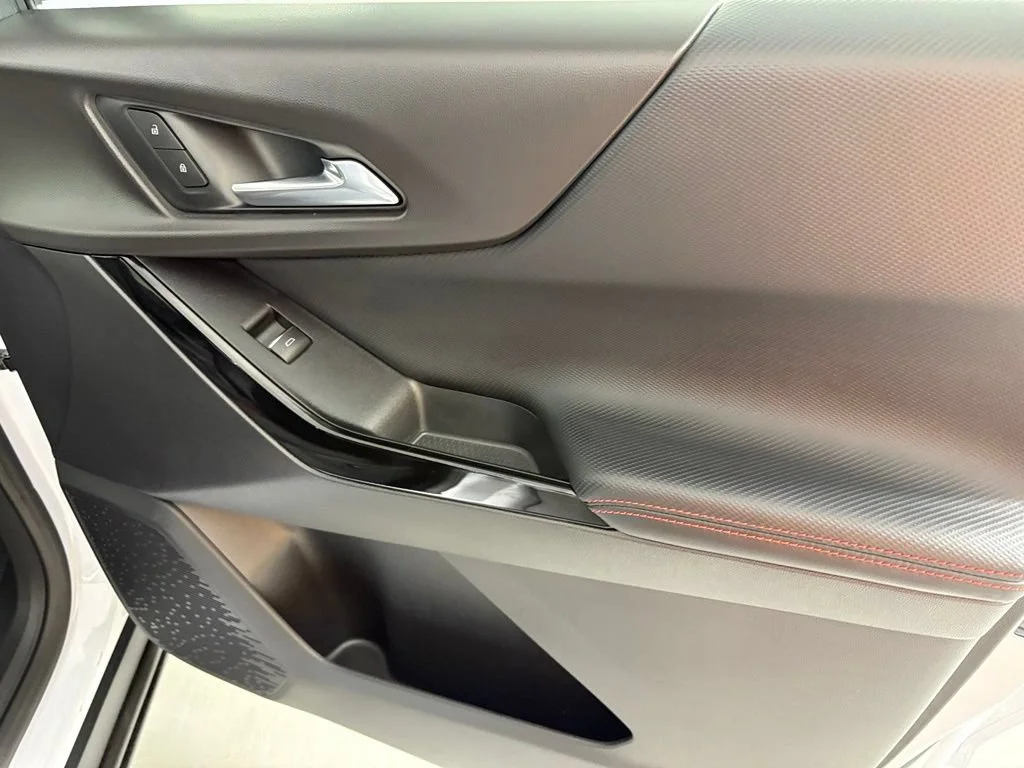 New 2027 Polar White Tricoat Chevrolet RS image 17