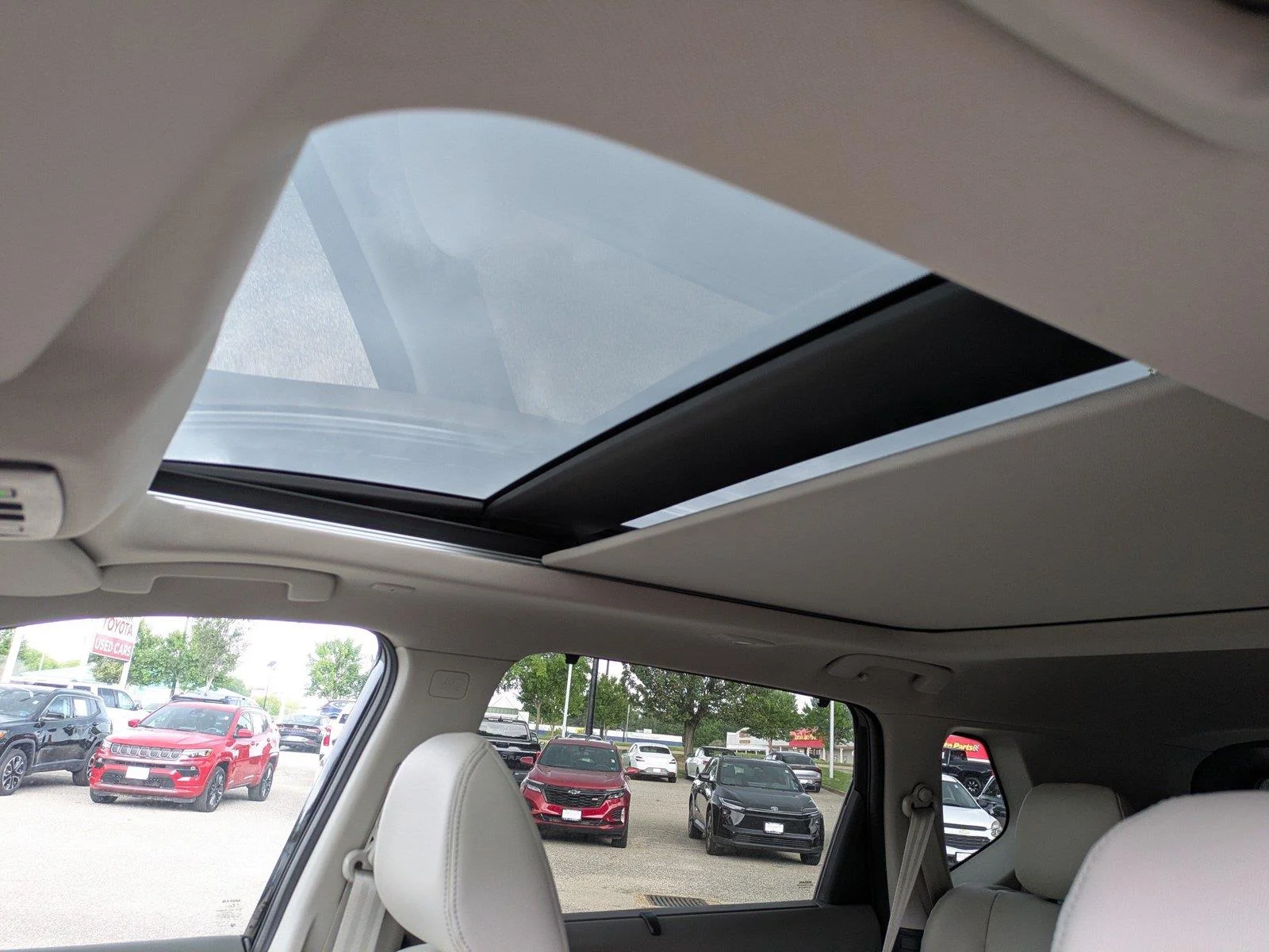 Used 2023 Super Black Nissan SL image 20