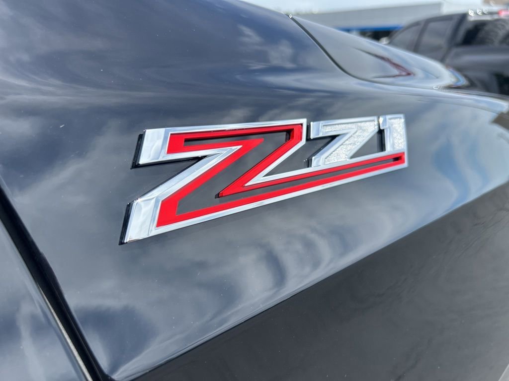 Used 2024 Black Chevrolet Z71 image 13