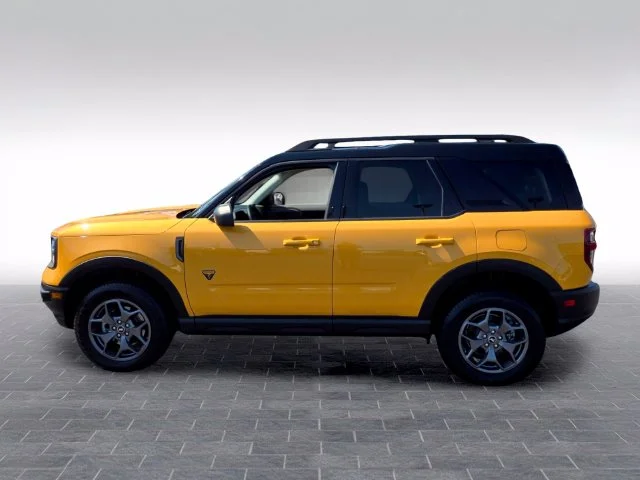 Used 2022 Orange Ford Badlands image 4