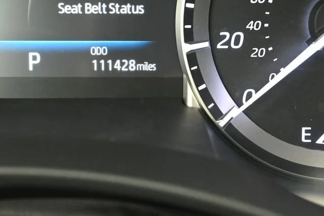Used 2022 Moon Dust Toyota XLE image 15