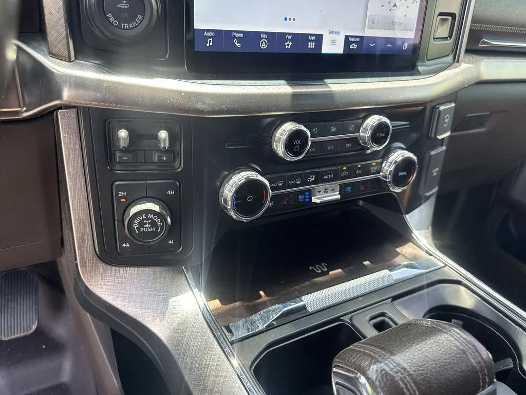 Used 2022 White Ford King Ranch image 18
