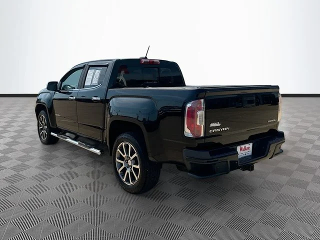 Used 2019 Black GMC Denali image 5
