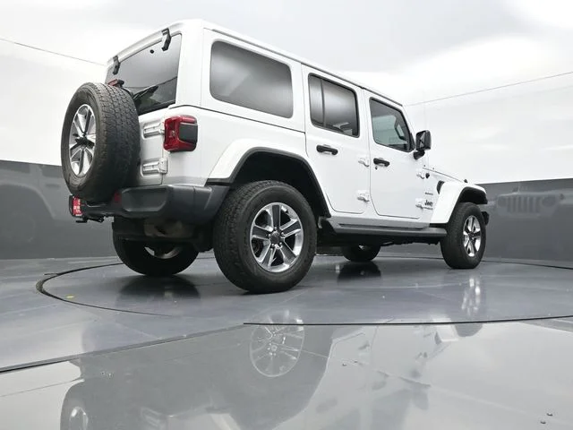 Used 2021 White Jeep Unlimited Sahara image 36