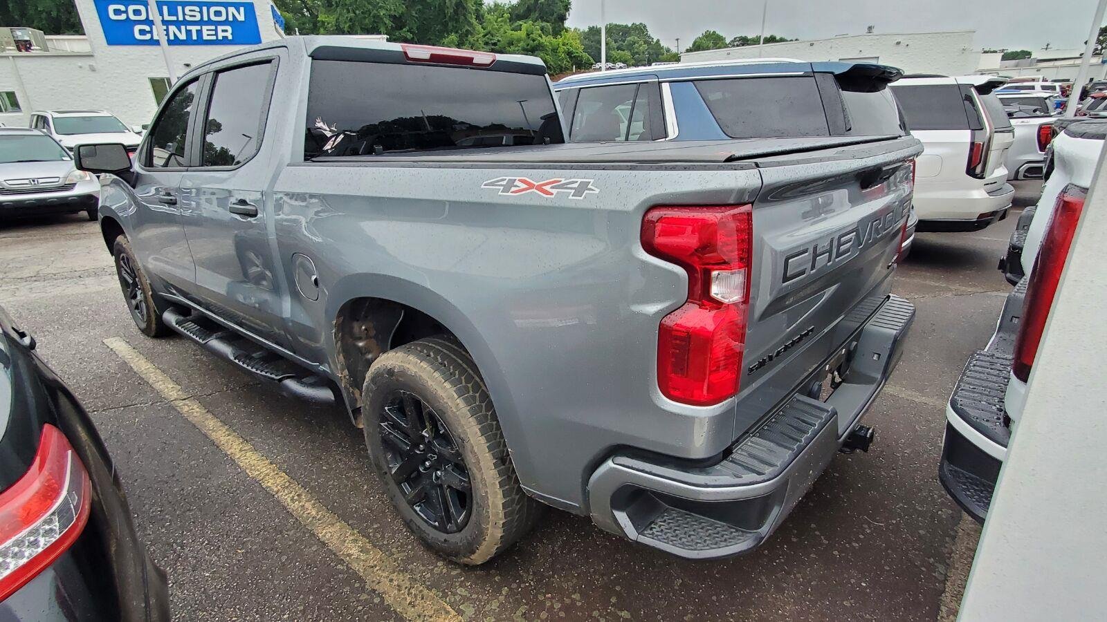 Used 2025 Sterling Gray Metallic Chevrolet Custom image 8
