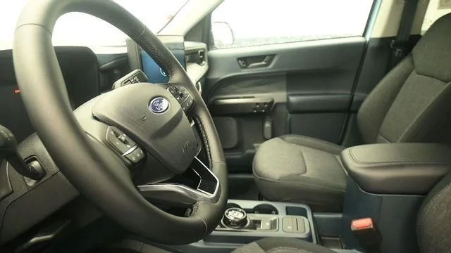 New 2026 Light Blue Ford XLT image 19